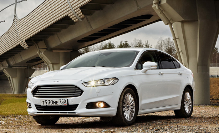 Фары Ford Mondeo 2015