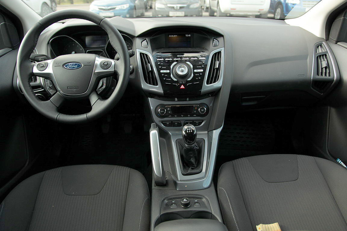 ford focus 3  салона
