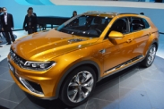 Volkswagen CrossBlue Coupe представили на автосалоне в Шанхае