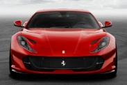 Ferrari 812 Superfast покажут в на автосалоне в Женеве