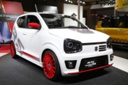 Suzuki представила хэтчбек Alto Turbo RS