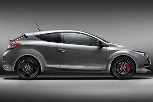 Renault рассекретила хэтчбек Megane RS 265 