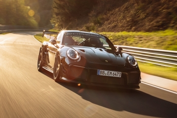 Porsche 911 GT2 RS вернул корону Нюрбургринга