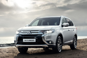 В России растут продажи Mitsubishi Outlander