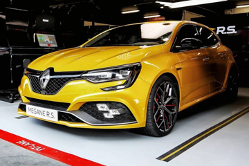 Представлен Renault Megane RS Trophy