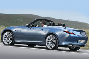 Новый родстер Mazda MX-5 представят в сентябре