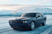 Dodge Challenger получил полный привод