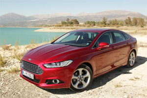 В России начали принимать заказы на новый Ford Mondeo