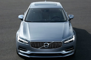 Volvo представила свой новый седан S90