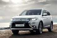 Mitsubishi Outlander справился с краш-тестами на отлично