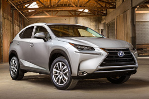 Lexus NX стал самым популярным премиум автомобилем в Москве