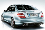 Mercedes C63 AMG набрал еще 30 "лошадей"