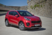 Названы рублевые цены на новый Kia Sportage