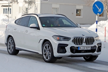 BMW X6 с обновлением получит новый салон