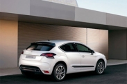 Citroen рассекретил DS4 