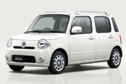 Daihatsu Mira Cocoa - для экономных женщин
