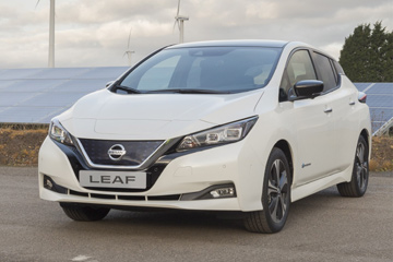 Nissan Leaf начали выпускать в Европе