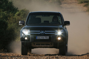 Новый Mitsubishi Pajero получит гибридный силовой агрегат