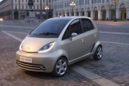 Tata Nano проверили на прочность