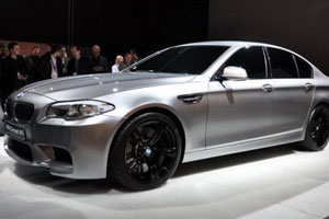 Фото BMW M5 нового поколения