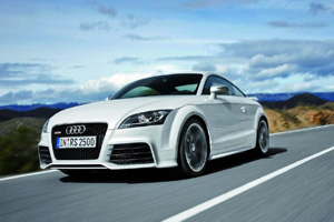 Audi TT RS прибавил лошадей