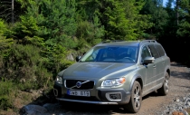 Volvo XC70 и S80 - на шаг ближе к автомобилю будущего