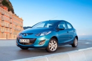 Mazda2 получила экономичный мотор