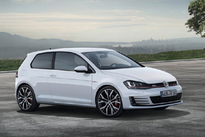 Новый VW Golf GTI появится осенью в России