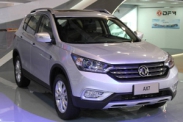 В России представили кроссовер Dongfeng AX7