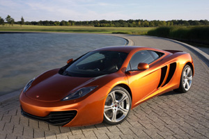 Суперкар McLaren MP4-12C снят с производства