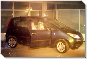 Дилерский центр "Mitsubishi в Крылатском" провел презентацию нового Mitsubishi Colt.