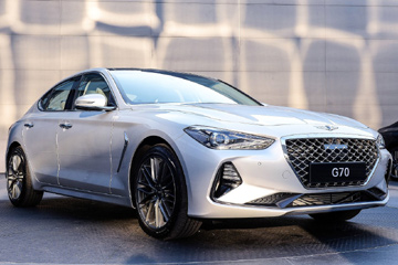 Новый седан Genesis G70 показали в Сеуле