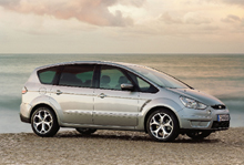 Ford S-Max - Лидер класса по безопасности, завоевавший премию "Пять звезд" Euro NCAP.