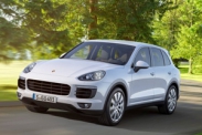 Porsche показал обновленный Cayenne