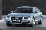 Подробности о гибридном Audi A8