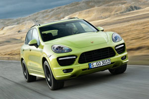 Новый Porsche Cayenne GTS летом появится в продаже 