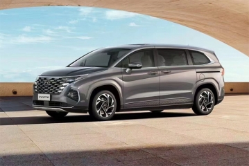 Минивэн Hyundai Custo представился в Китае