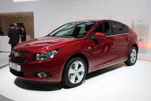 Пятидверный Chevrolet Cruze в Женеве