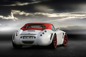 Яркий родстер от Wiesmann