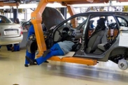 Правительство будет поддерживать российский автопром до 2020 года 
