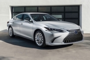 Обновлённый Lexus ES начал сбор заказов