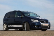 Тюнеры не прошли мимо Volkswagen Touran