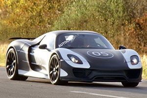 Гибридный Porsche 918 Spyder замечен фотошпионами 