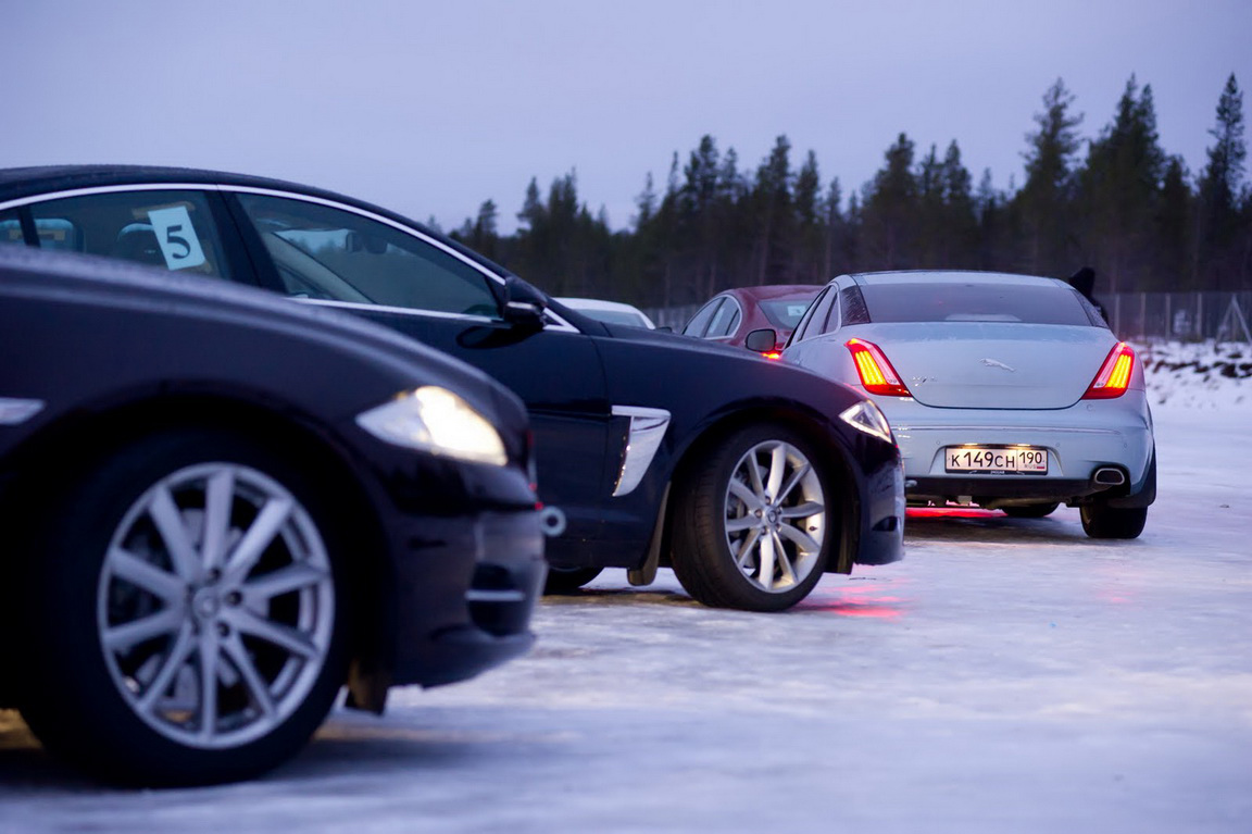 Jaguar Land Rover Experience: Ледяная встряска