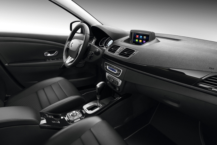 В России стартовали продажи обновленного Renault Megane