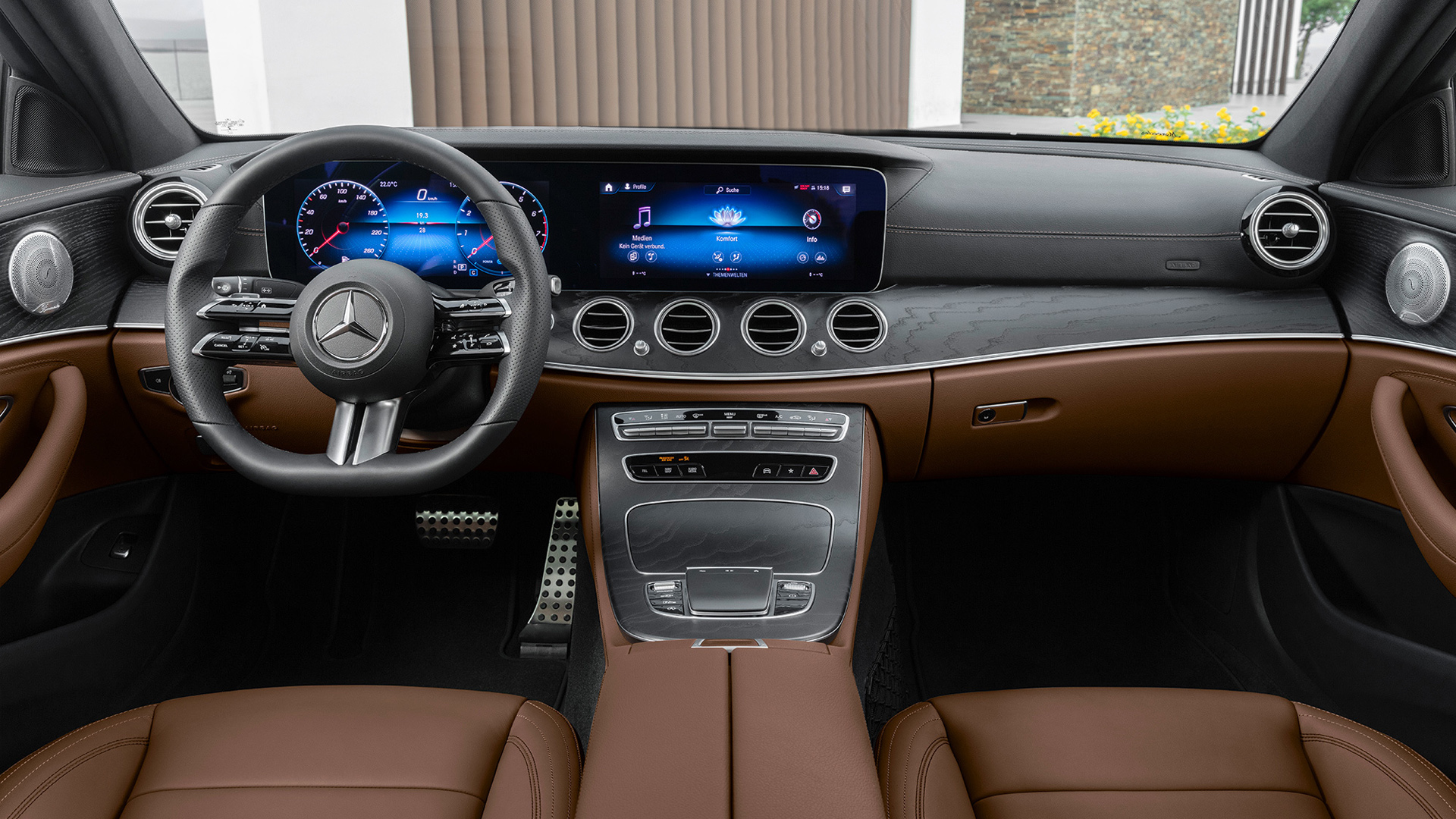 Mercedes-Benz e-class-2021 