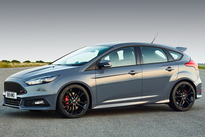 Ford официально представил новый Focus ST