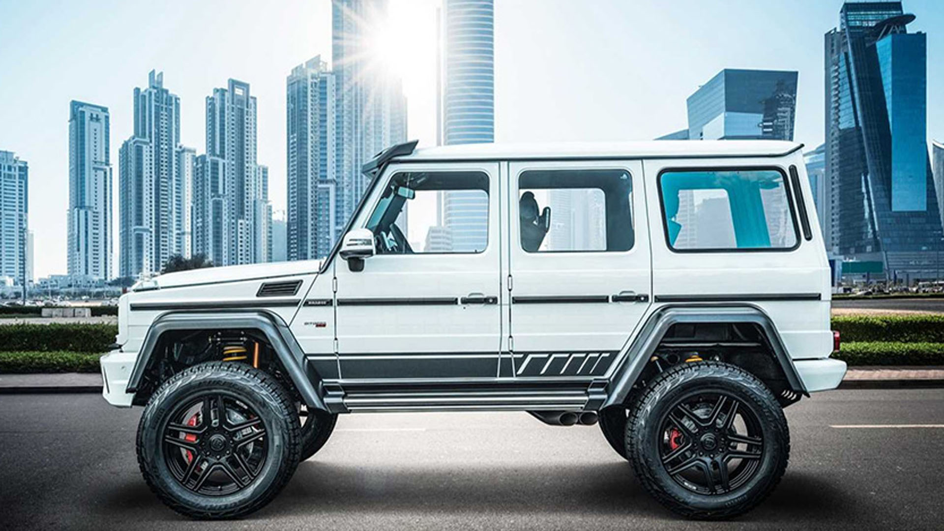 Brabus 700 4x4² One of Ten