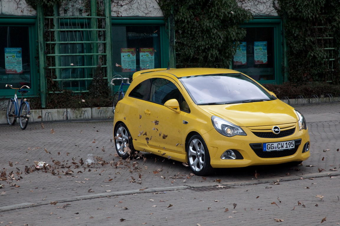 Opel-Corsa--new-2011_24.jpg