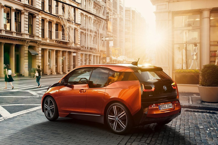 BMW i3
